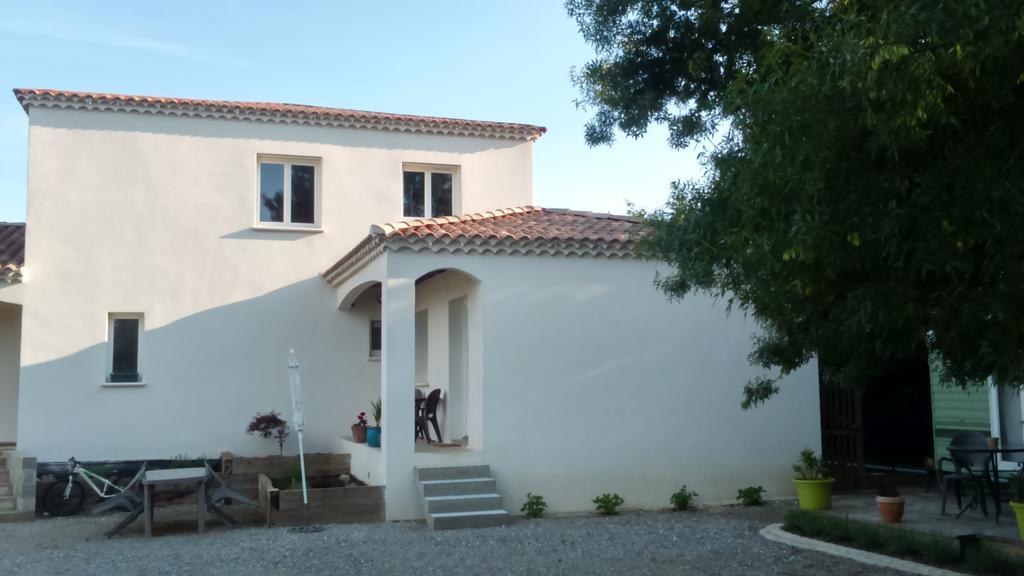 Bungalow Chez Gilly Boisset-et-Gaujac Eksteriør billede